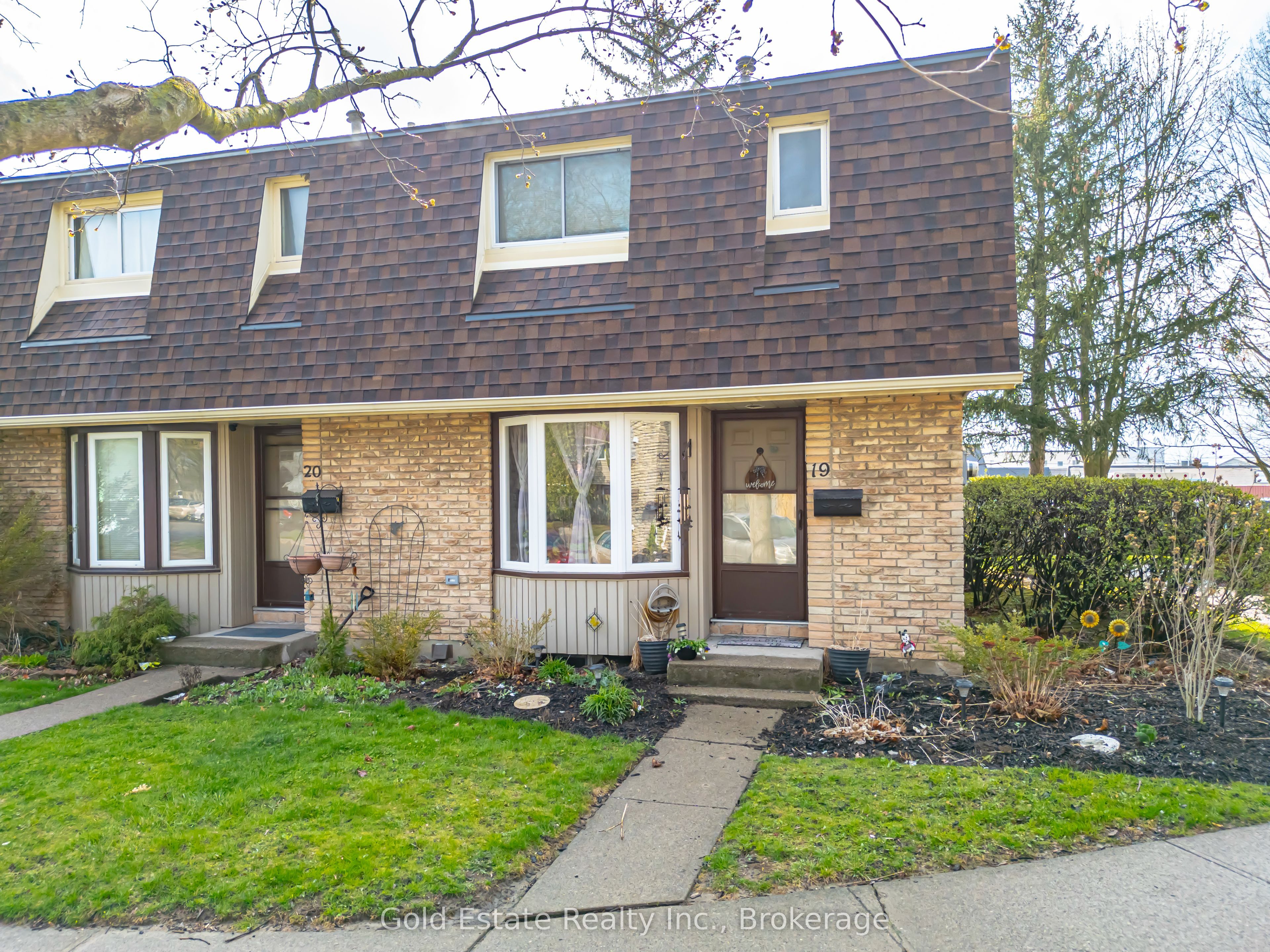 Additional image 2 of 19-18 Barry Street, St. Catharines, ON, L2R 7J6