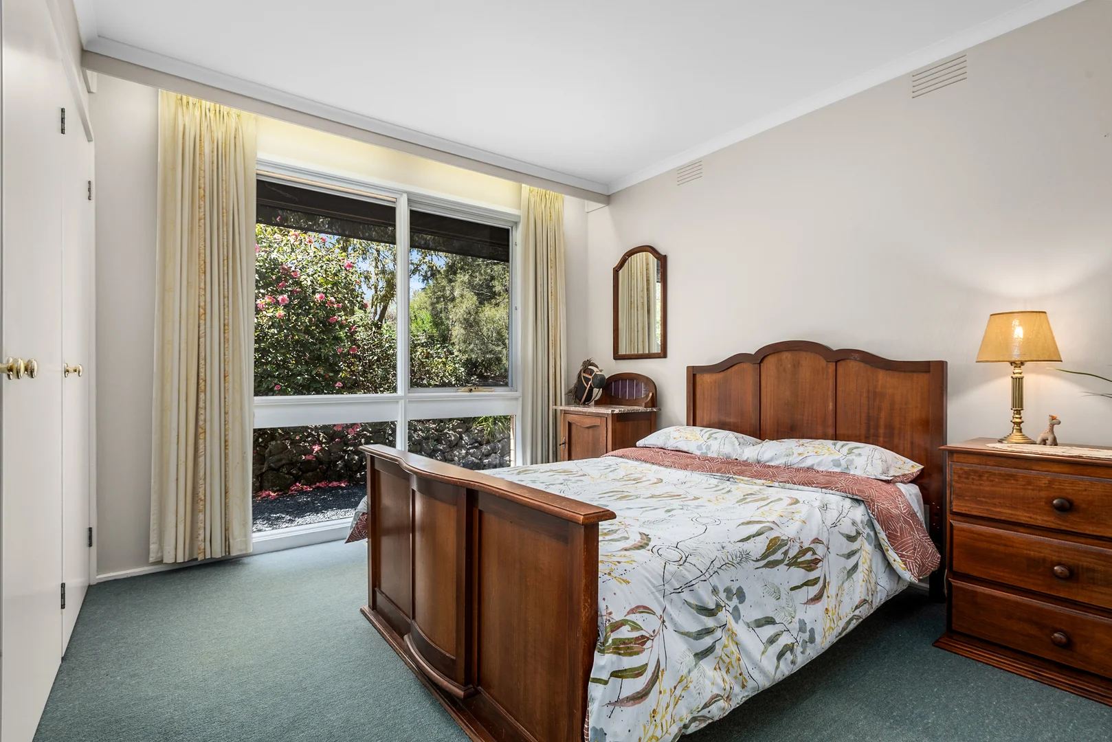 Additional image 12 of 106 Howey Street, Gisborne VIC 3437