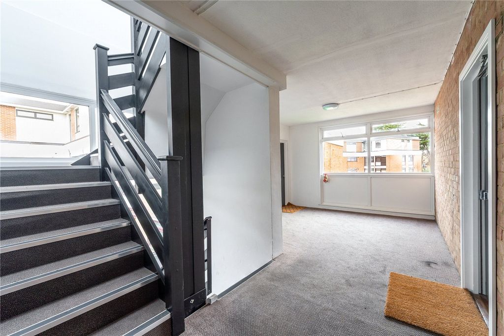 Additional image 19 of 2 bed flat for saleBeechcroft Manor, Weybridge, Surrey KT13