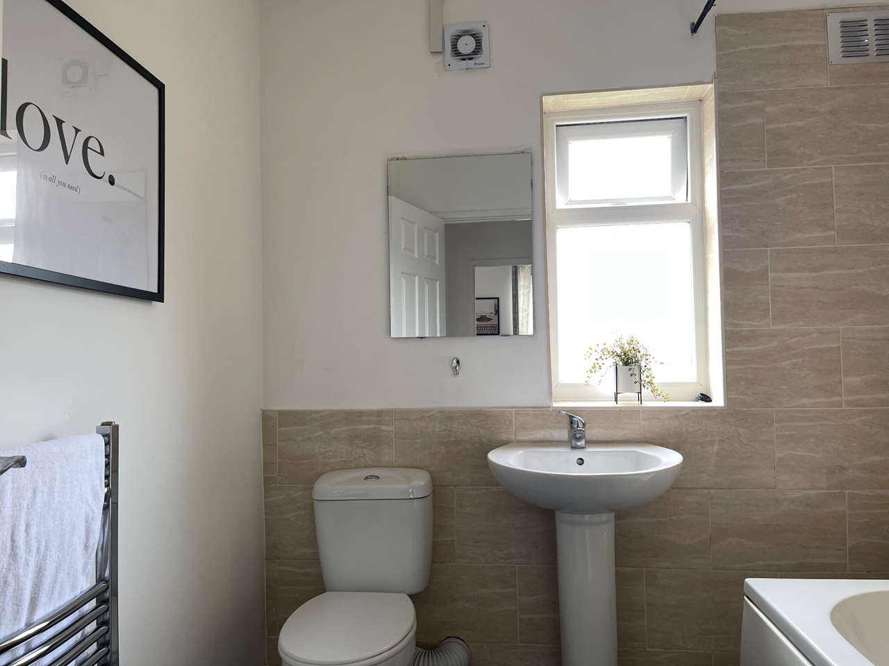 Additional image 11 of 4 Bed Terraced House, Kelso Garden, LS2, N1 7GU