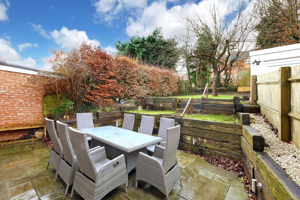 Additional image 7 of 3 bed semi-detached house for saleLower Lodge Lane, Hazlemere, Buckinghamshire HP15