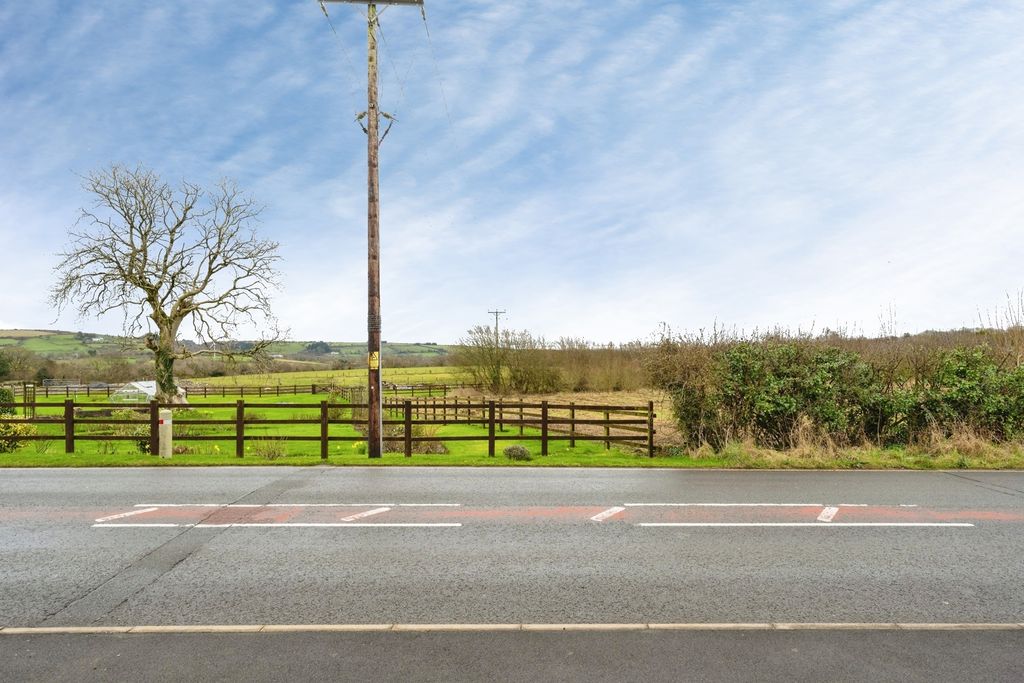 Additional image 18 of 3 bed semi-detached house for saleClos Clement, Five Roads, Llanelli, Carmarthenshire SA15
