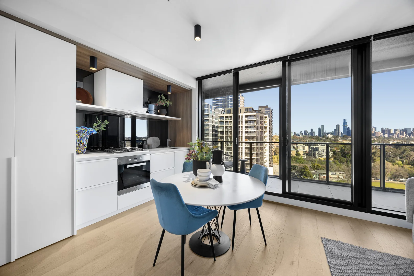 Additional image 3 of 1403/661 Chapel Street, South Yarra VIC 3141