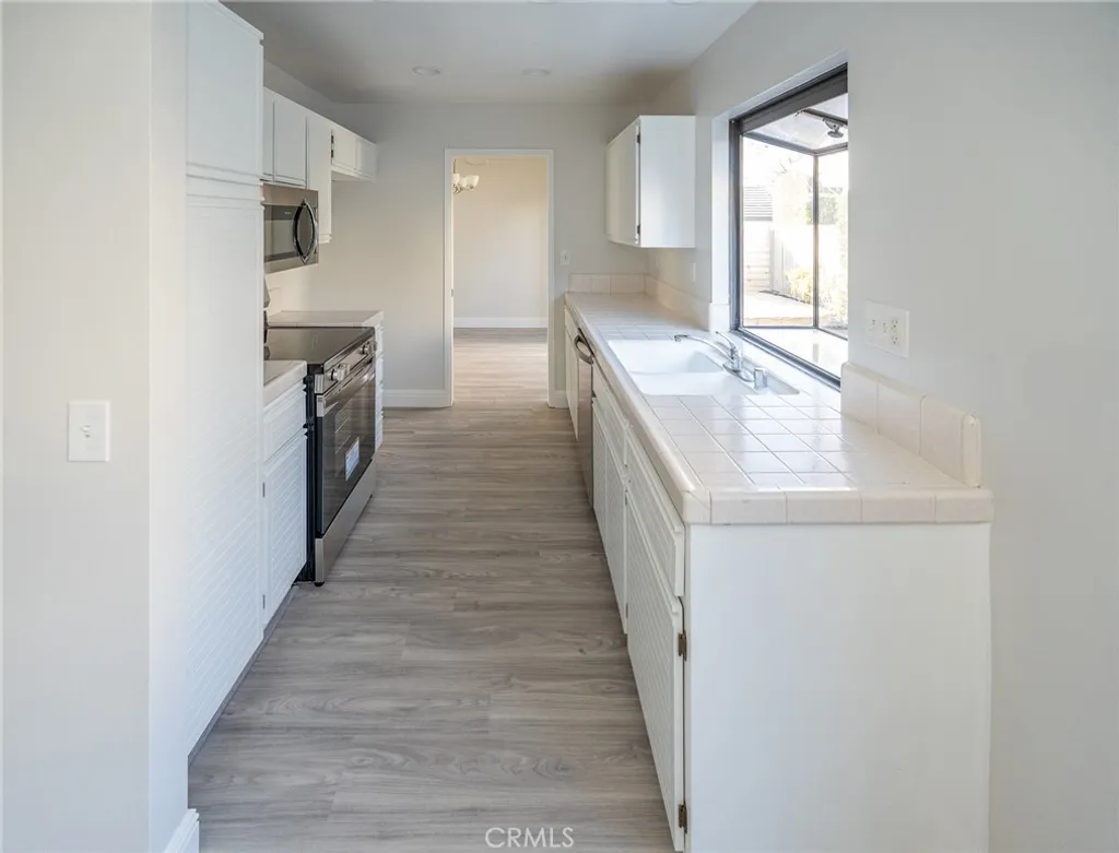 Additional image 11 of 44 Amberleaf, Irvine, CA 92614