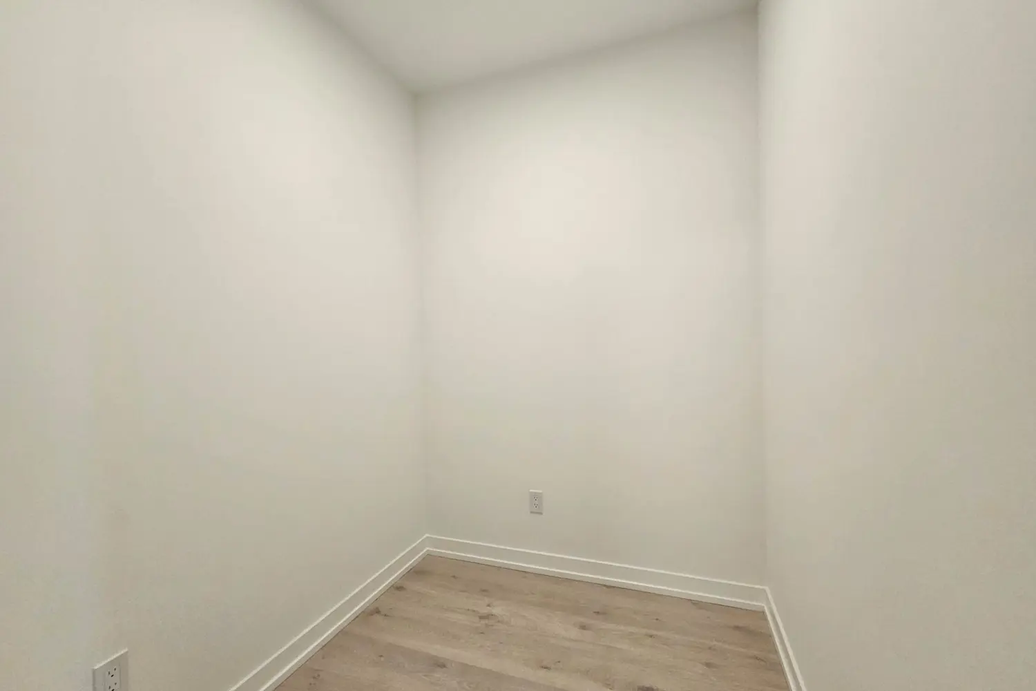 Additional image 9 of 2501 Saw Whet Boulevard 537