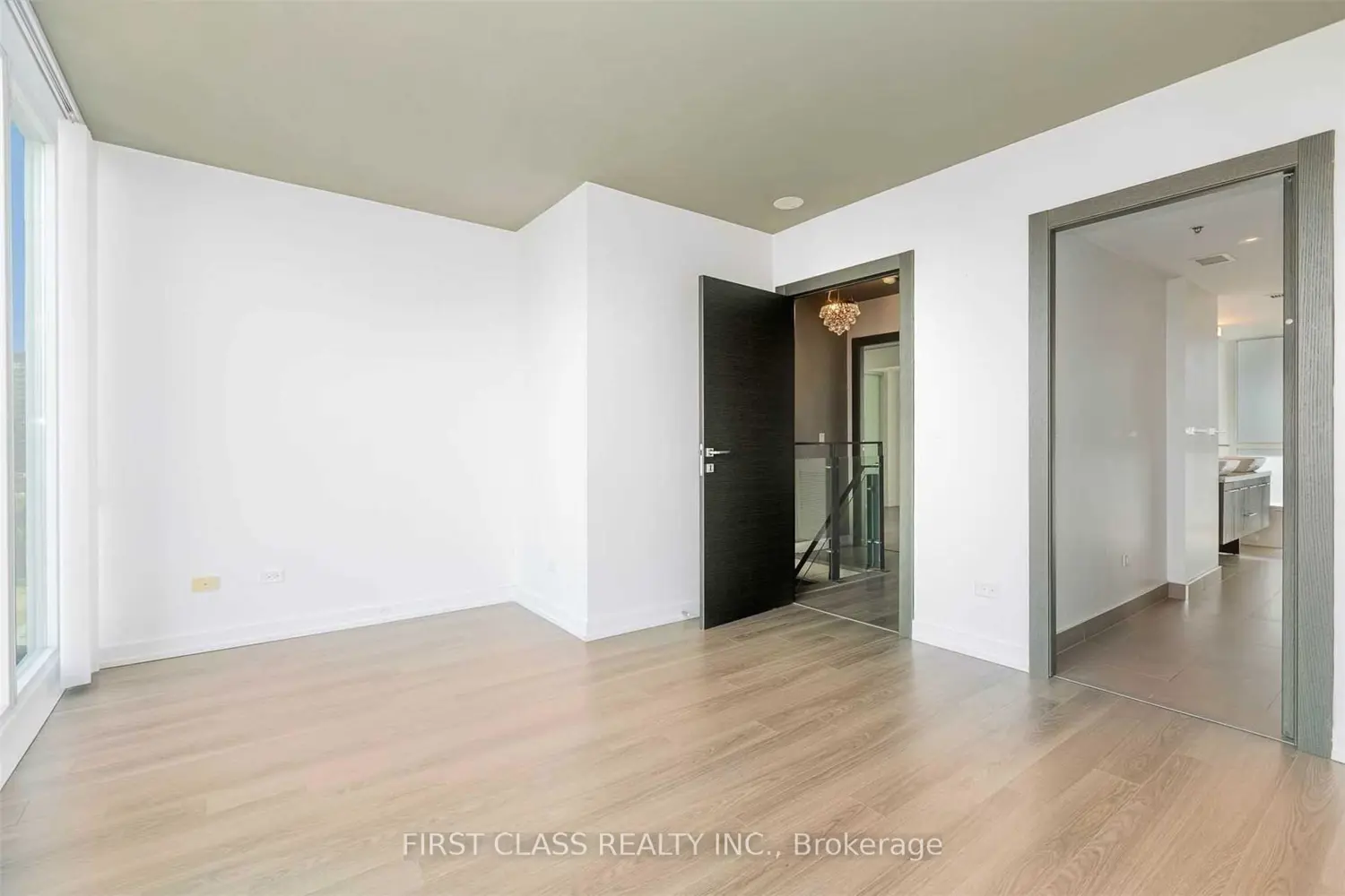 Additional image 11 of 220 George Street 907