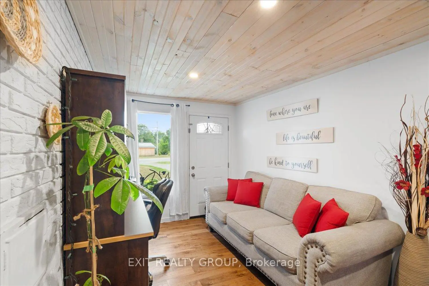 Additional image 9 of 22714 Loyalist Parkway