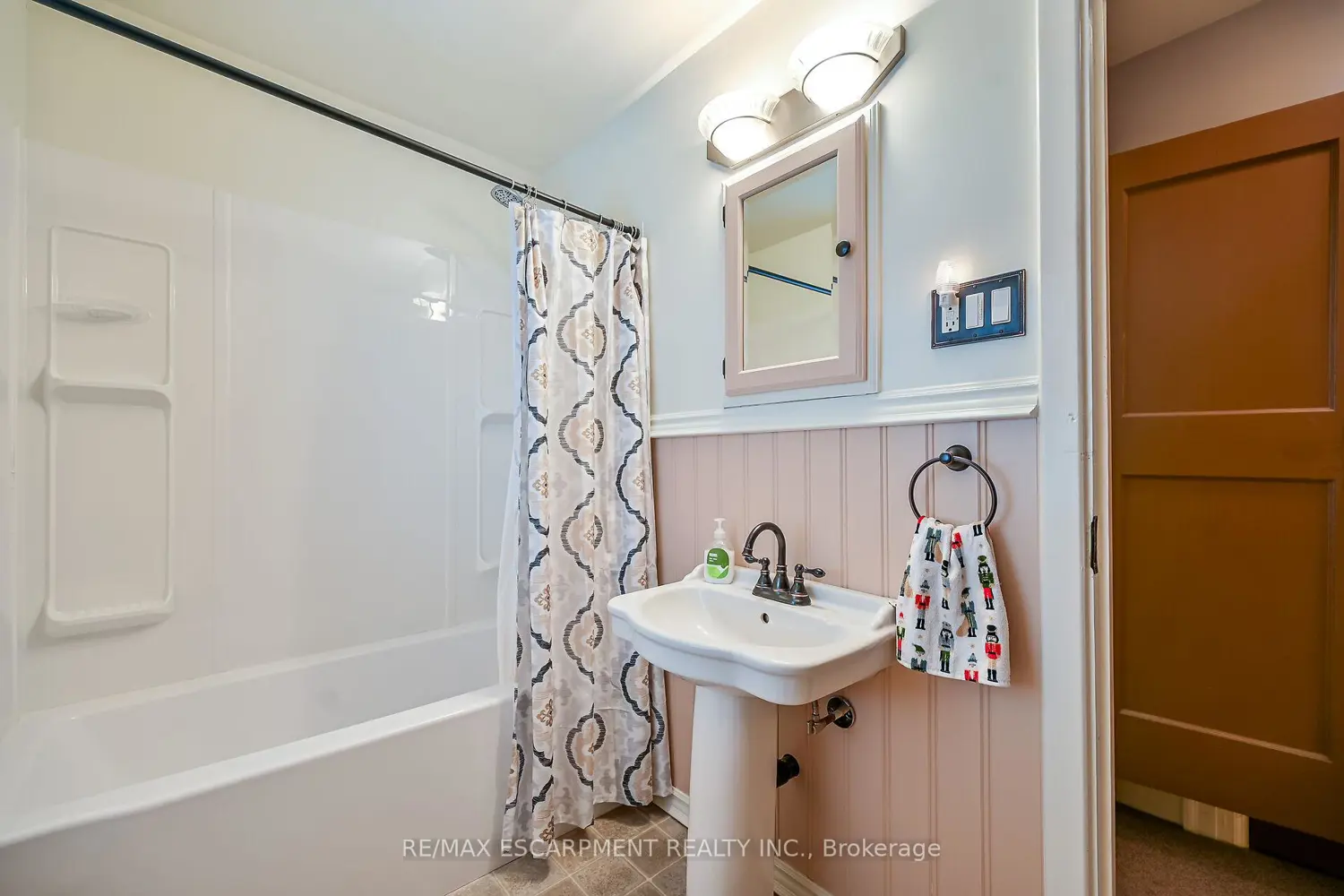 Additional image 16 of 66 King Street