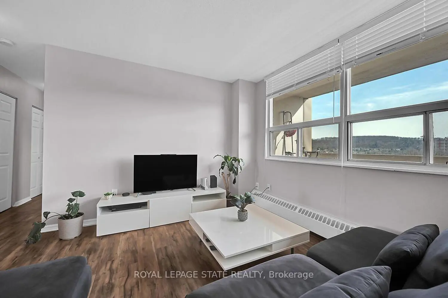 Additional image 3 of 15 Albright Road 811