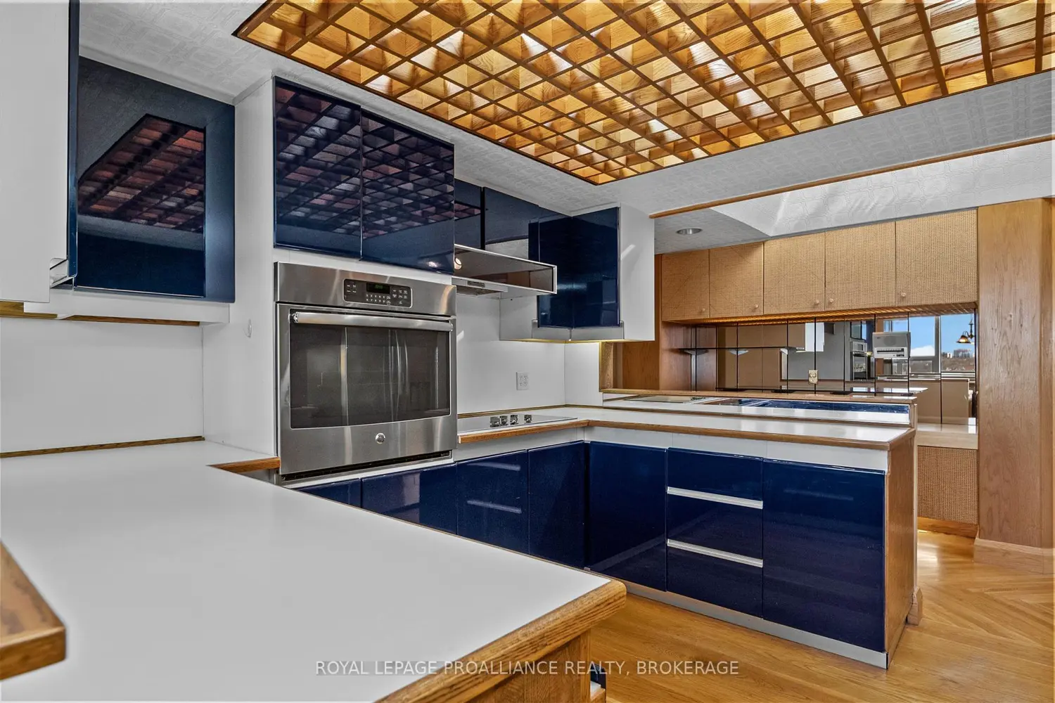 Additional image 6 of 185 Ontario Street 1602