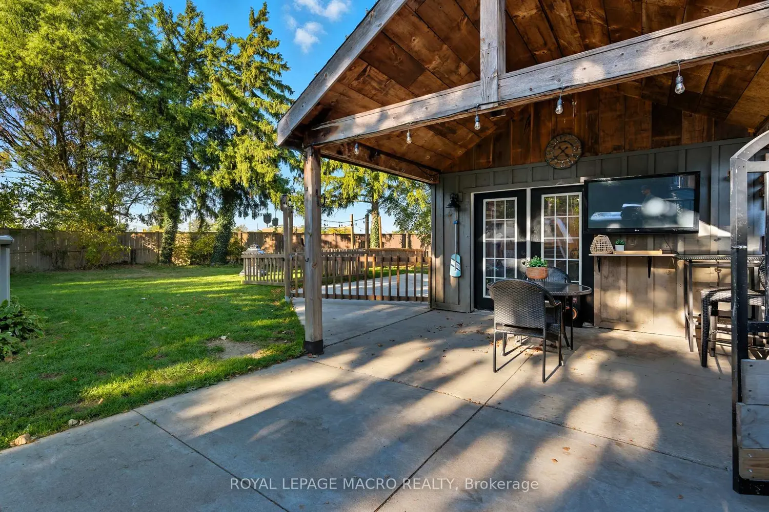 Additional image 18 of 17 Carmen Avenue