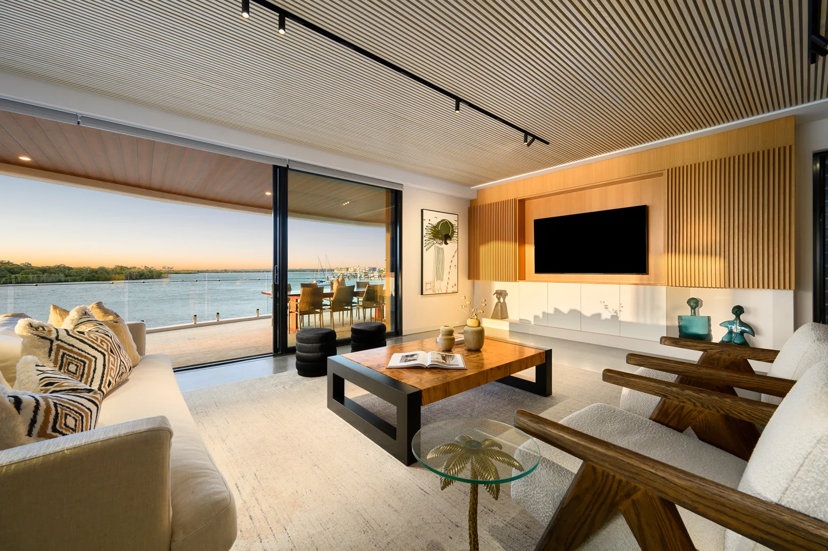 Additional image 6 of 2/2 Paradise Parade, Paradise Point QLD 4216