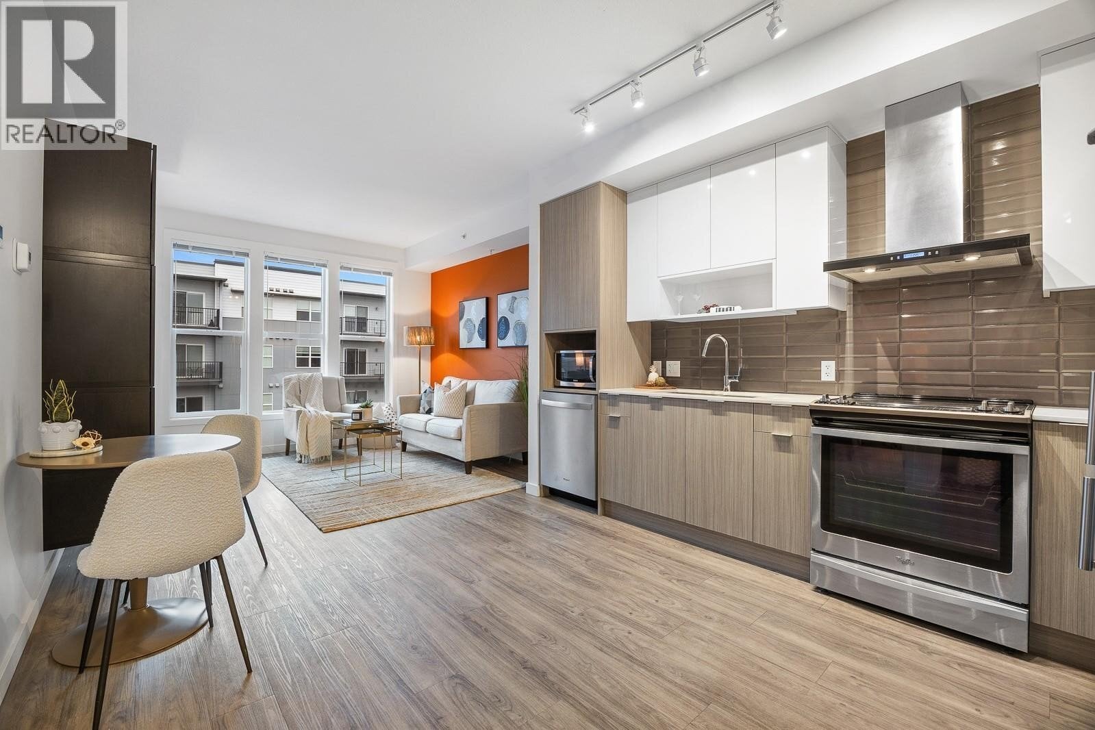 Additional image 7 of PH12-1775 Chapman Place, Kelowna, BC, V1Y0G3