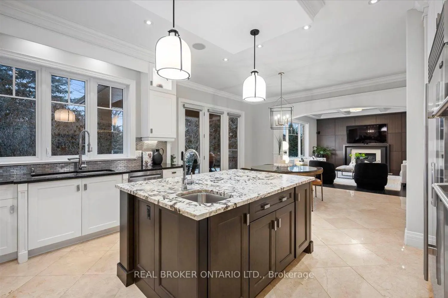 Additional image 4 of 459 Deer Ridge Drive