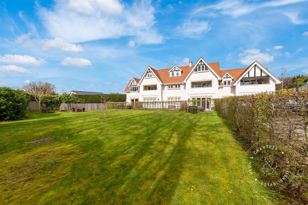 Additional image 27 of 2 bed flat for saleThe Retreat, The Chantry, Llandaff, Cardiff CF5
