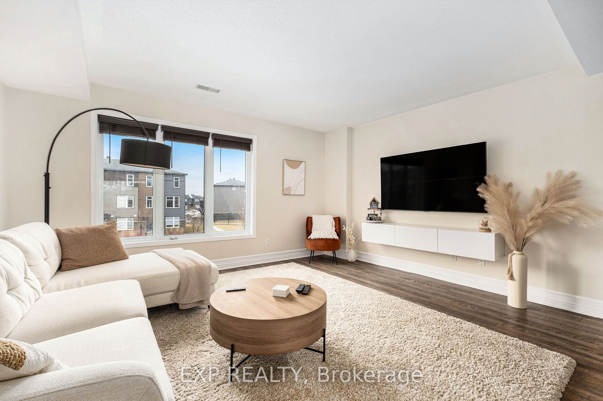 Additional image 2 of 76 Lakepointe Drive, Ottawa, ON, K4A 5E5