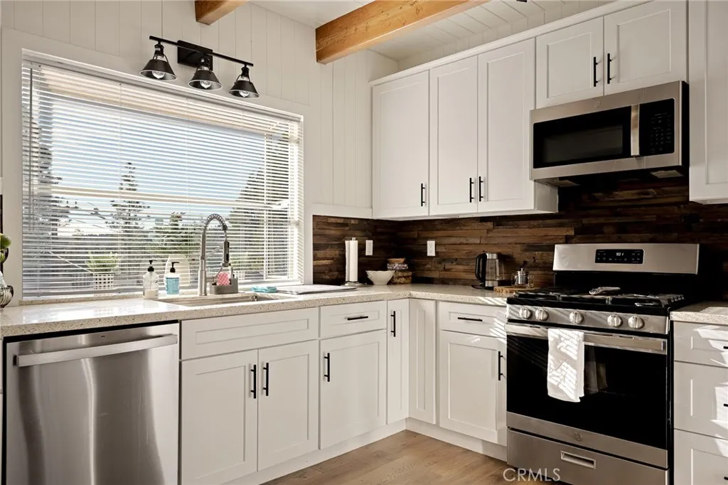 Additional image 10 of 788 Crown, Lake Arrowhead, CA 92352