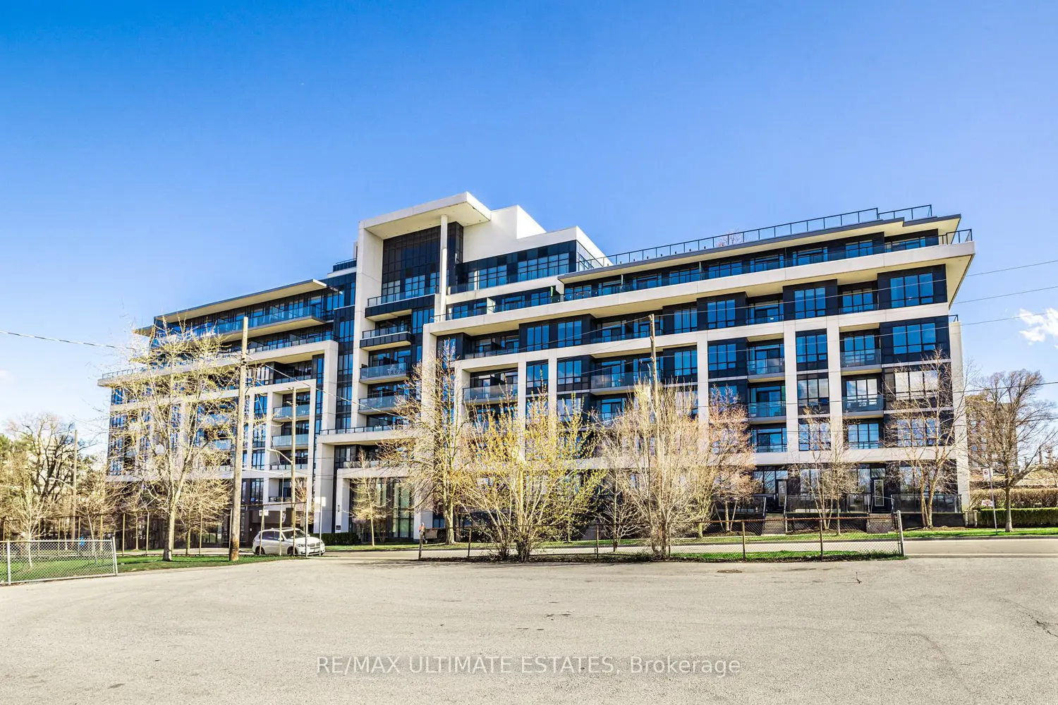 399 Spring Garden Avenue 222