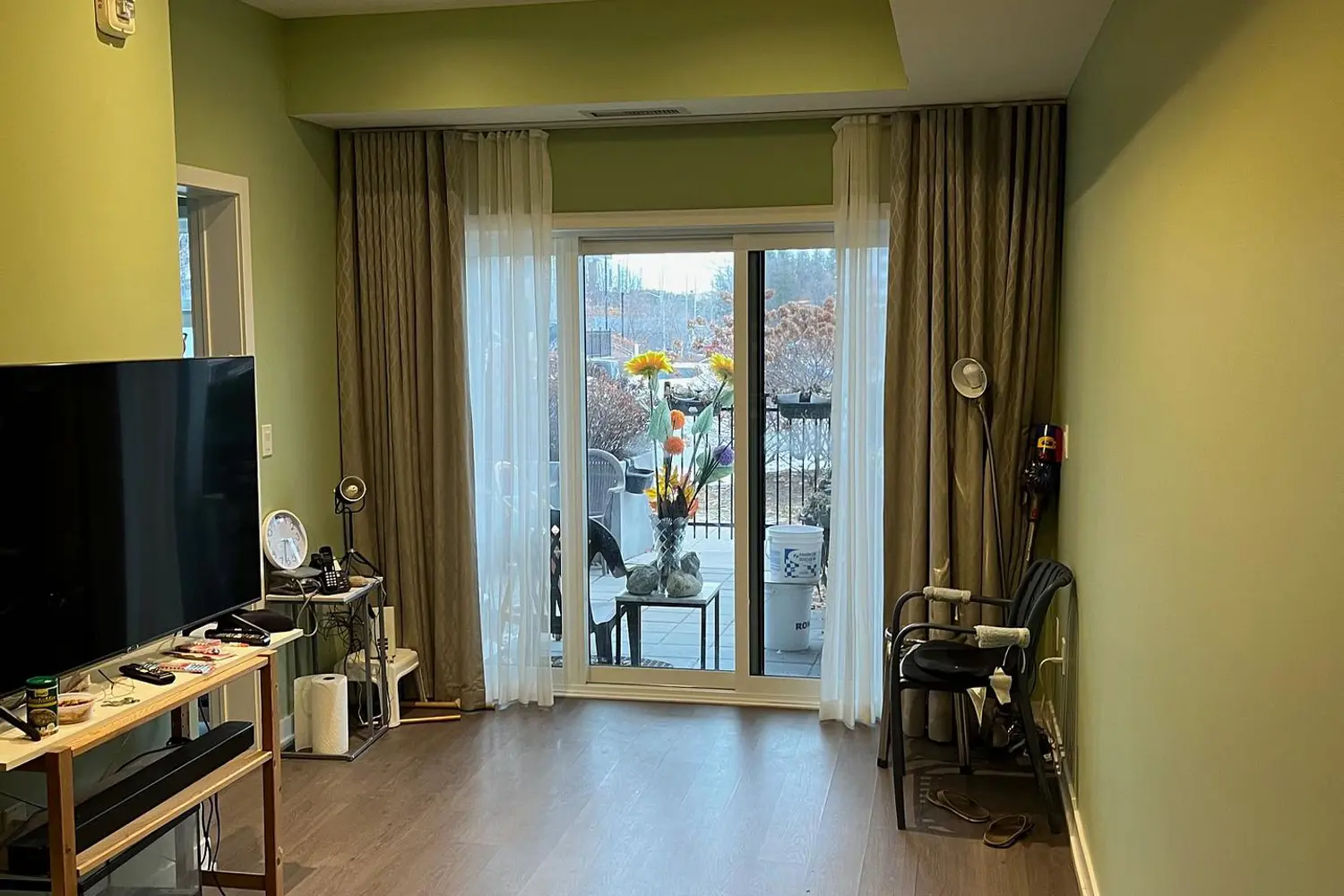 Additional image 5 of 555 William Graham Drive 105