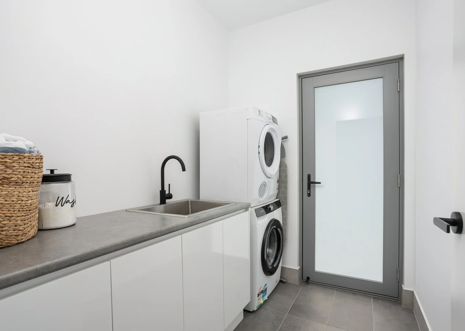 Additional image 24 of 1 Clerke Street, Old Bar NSW 2430