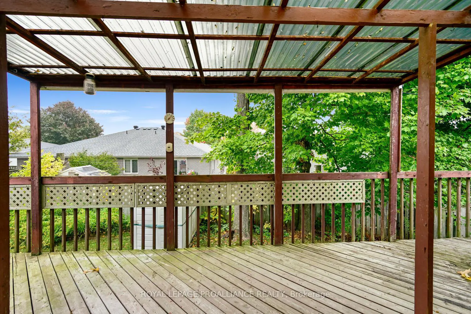 Additional image 19 of 1003 Montrose Street