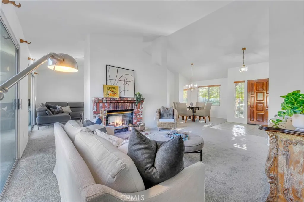 Additional image 8 of 40432 Aster Pl, Palmdale, CA 93551