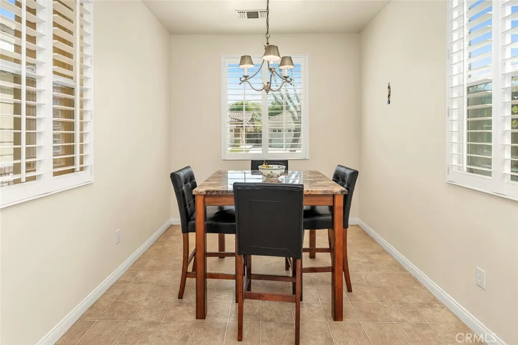 Additional image 61 of 331 Hollyhill Drive, Bakersfield, CA 93312