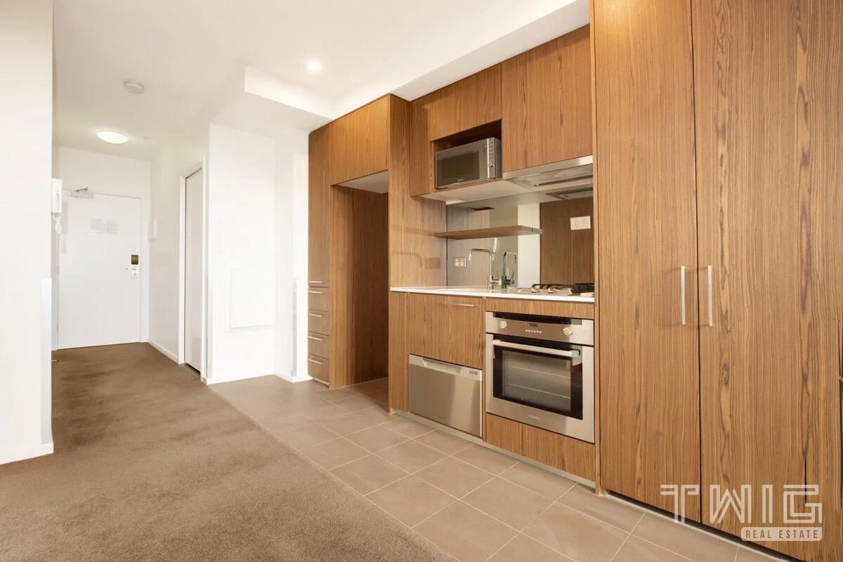 Additional image 3 of 2016/350 William Street, Melbourne VIC 3000