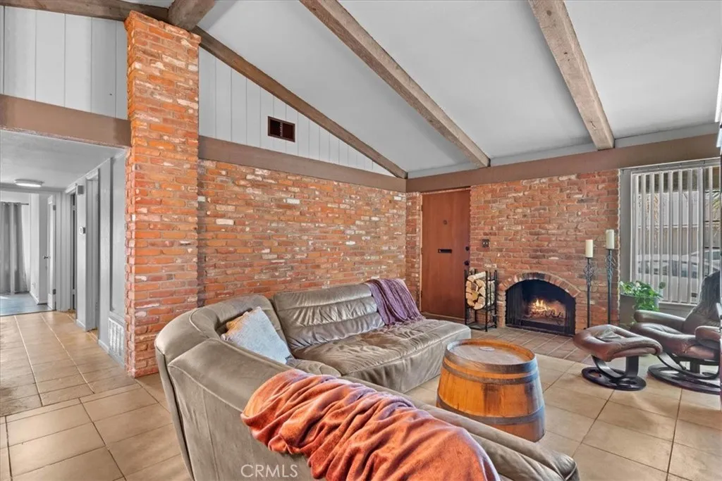 Additional image 6 of 222 Village Sq, Fillmore, CA 93015