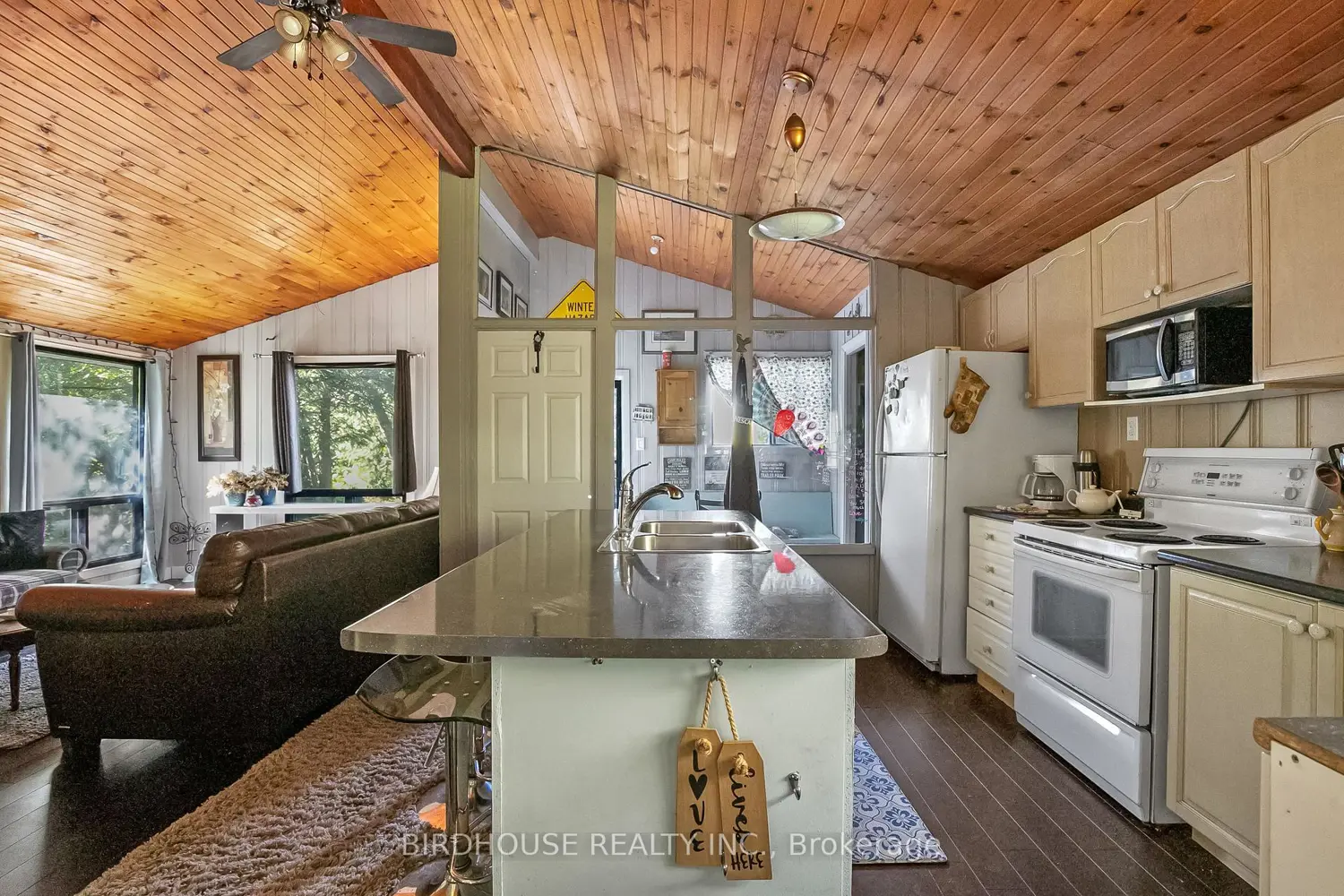 Additional image 2 of 15 Cedar Nook Road