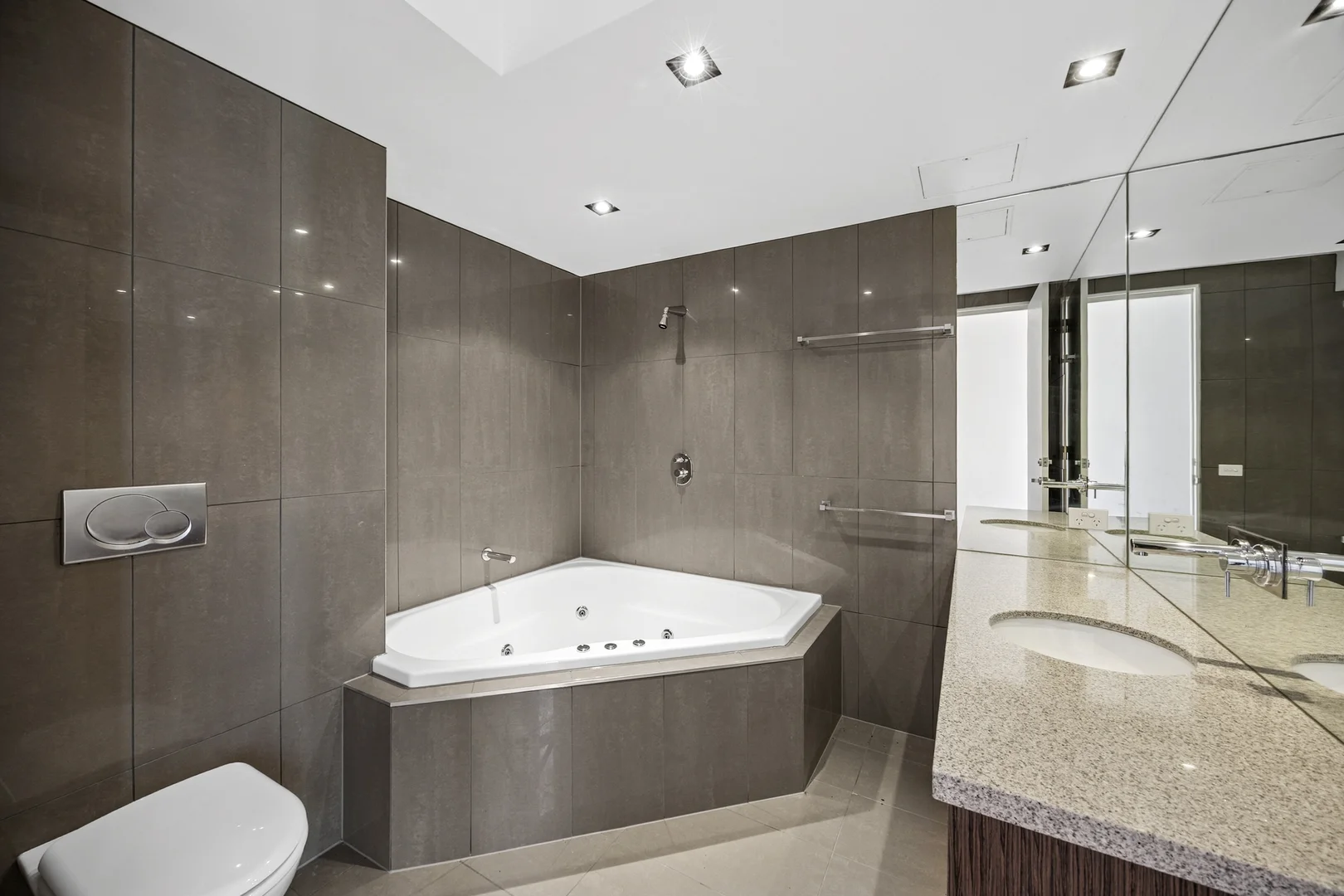 Additional image 13 of 2E Yandanah Road, Fairhaven VIC 3231