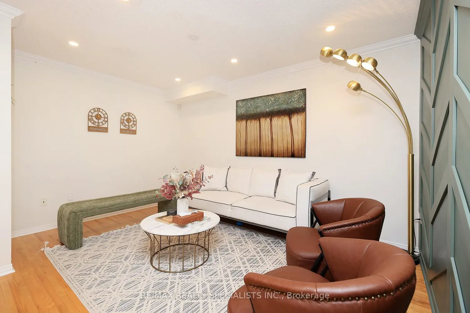 Additional image 3 of 1575 South Parade Court 34