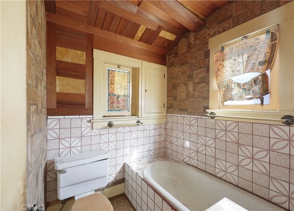 Additional image 13 of 9211 Walnut St, Bellflower, CA 90706