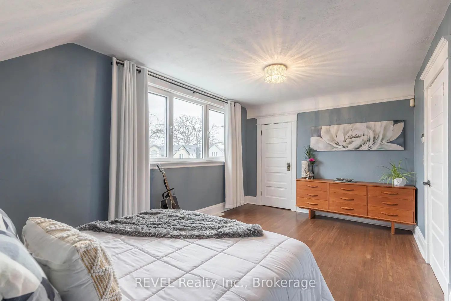 Additional image 7 of 10 Canal Street