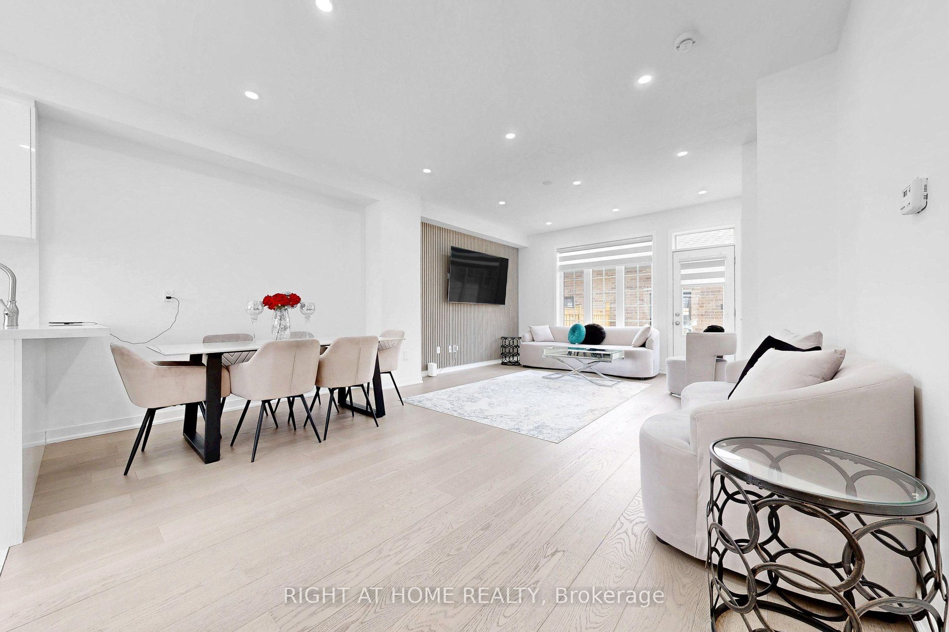 Additional image 5 of 7 Selfridge Way, Whitby, ON, L1N 0N9