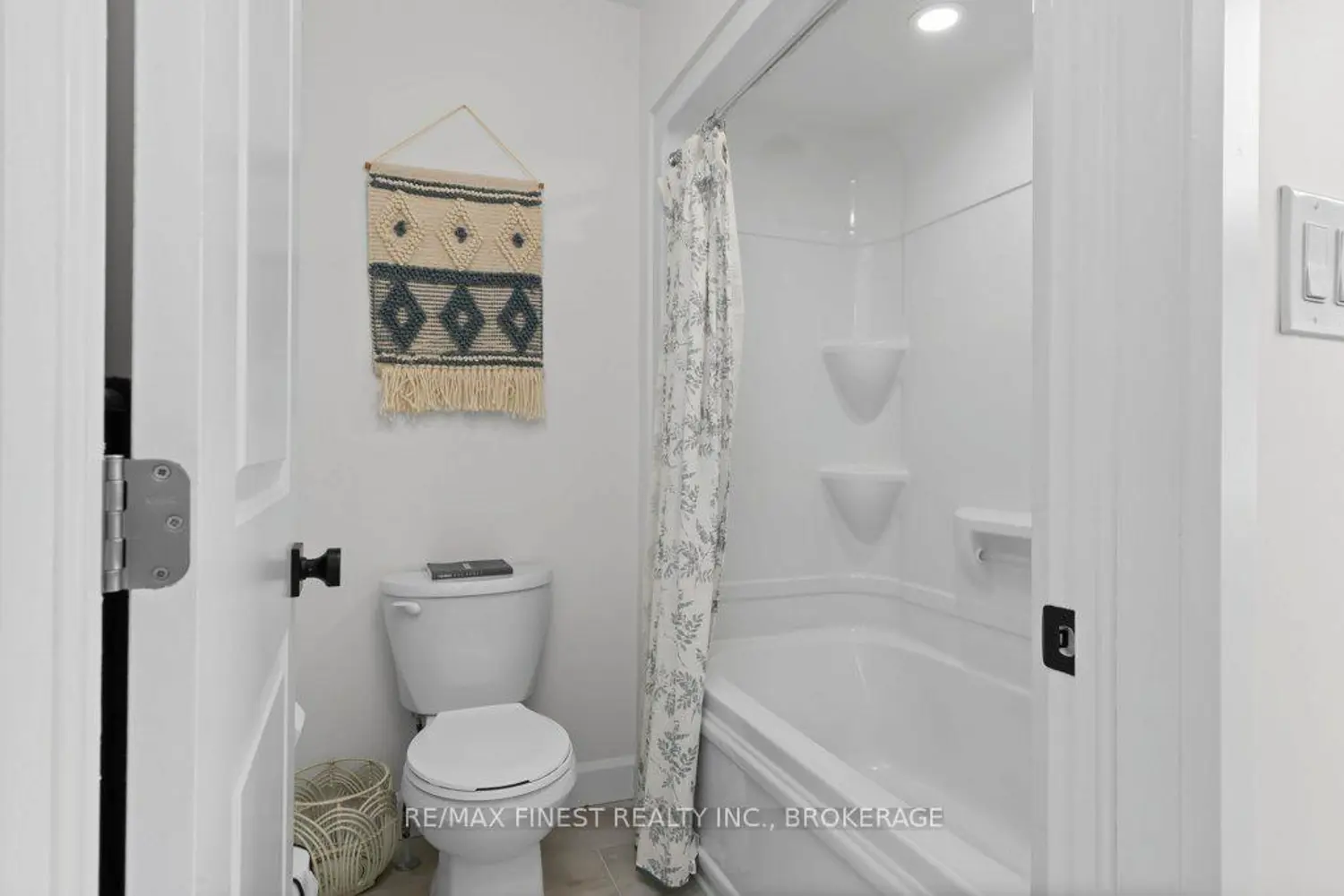 Additional image 16 of 313 Pratt Drive