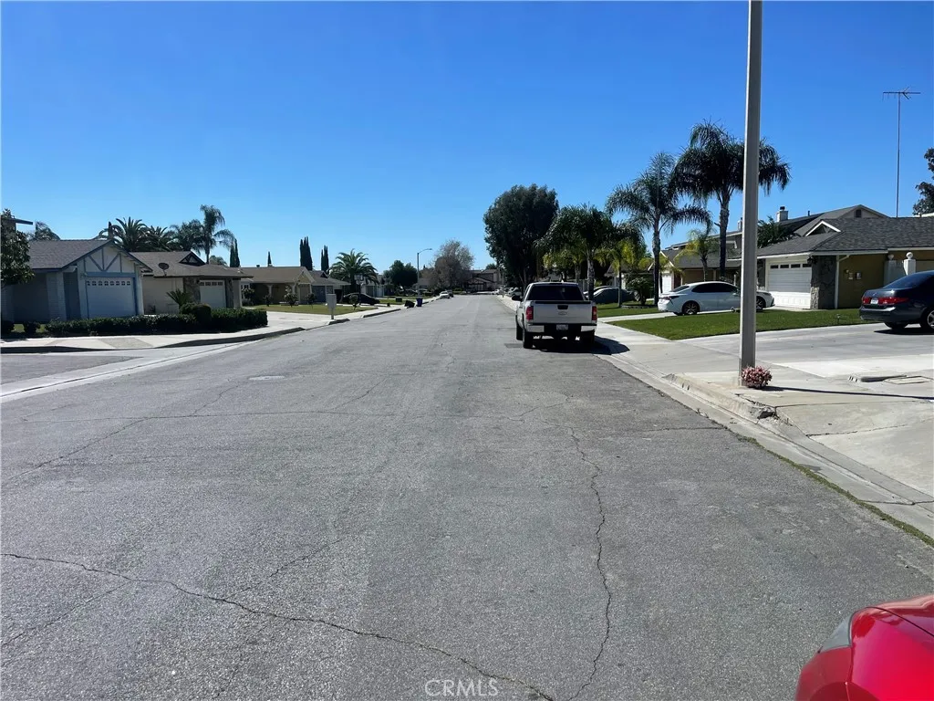 Additional image 4 of 648 San Carlo Ave, Colton, CA 92324