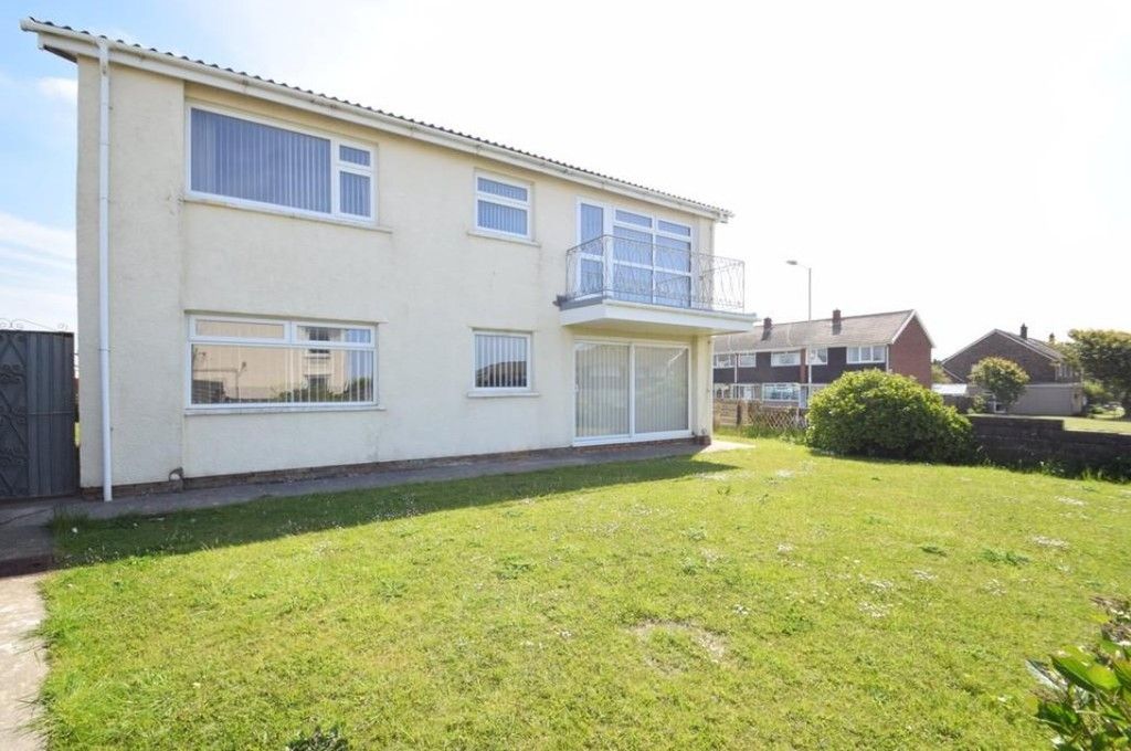 Additional image 12 of 2 bed flat for saleRest Bay Close, Rest Bay, Porthcawl CF36