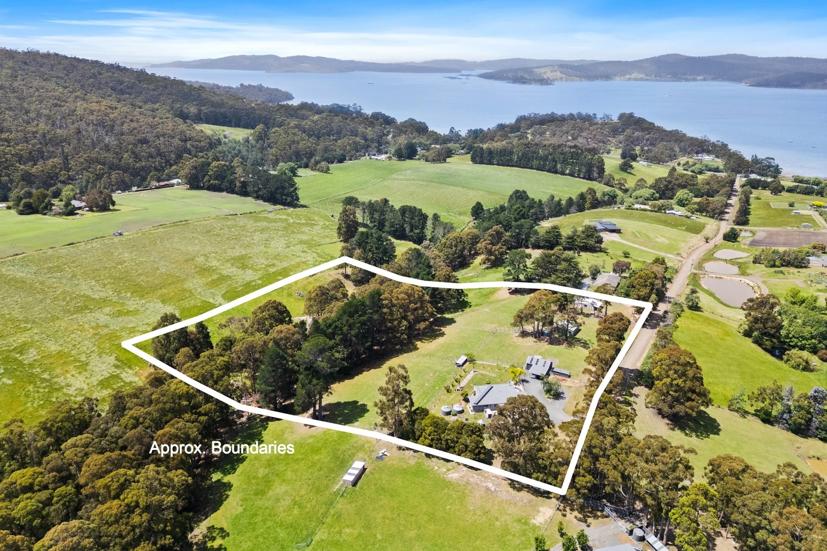 72 Pullens Road, Woodbridge TAS 7162