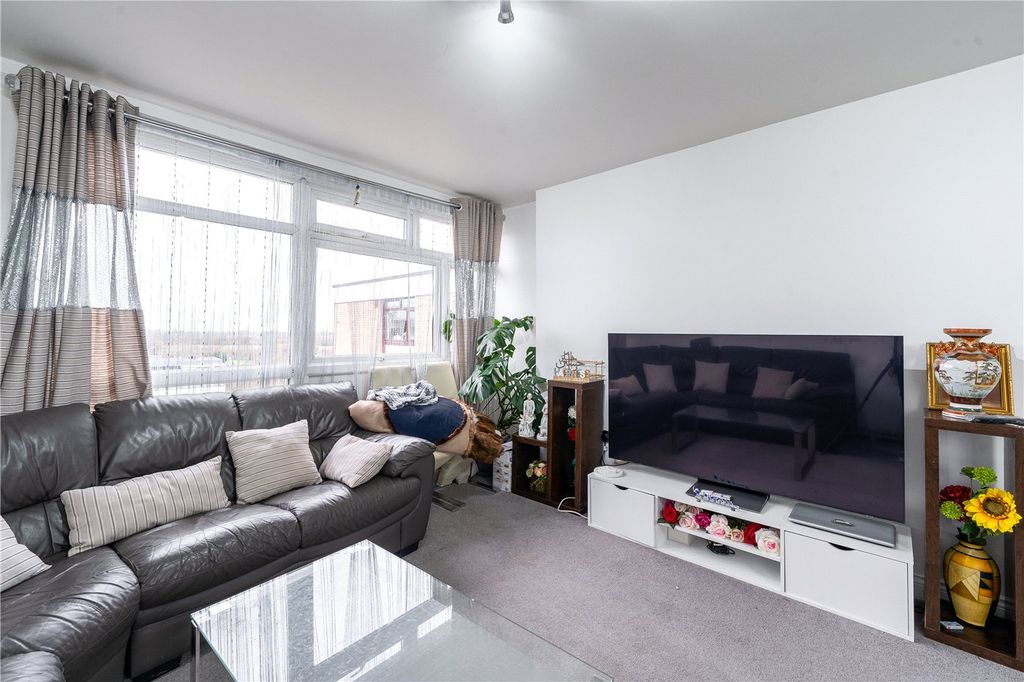 Additional image 9 of 2 bed flat for saleBeechcroft Manor, Weybridge, Surrey KT13