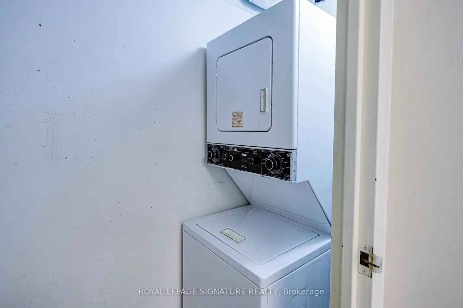 Additional image 17 of 150 Alton Towers Circle 405