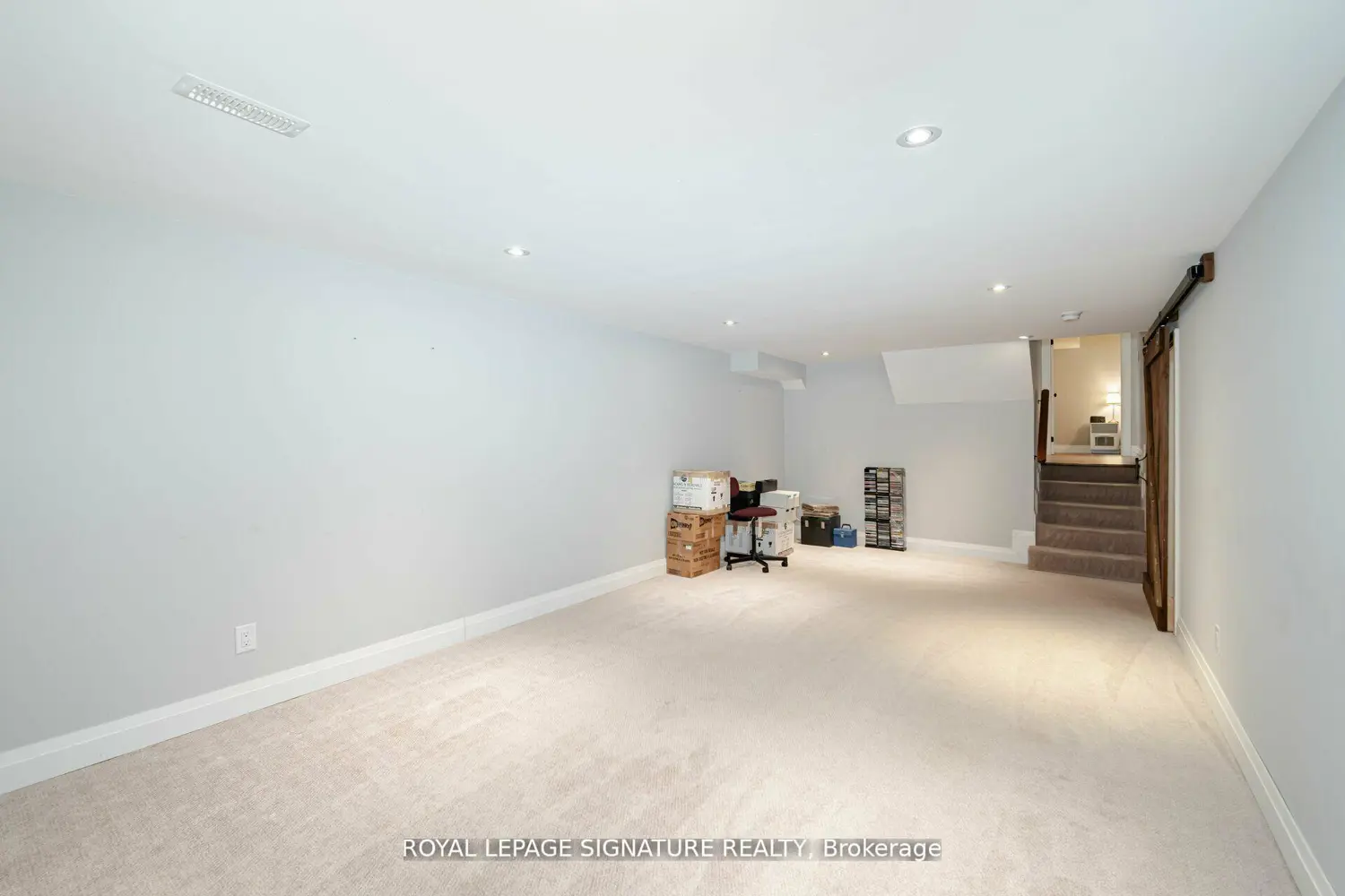 Additional image 17 of 2497 Wyatt Street