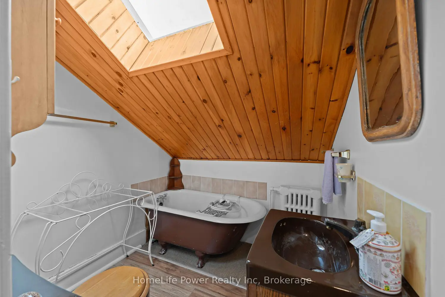 Additional image 14 of 2 Alwington Avenue