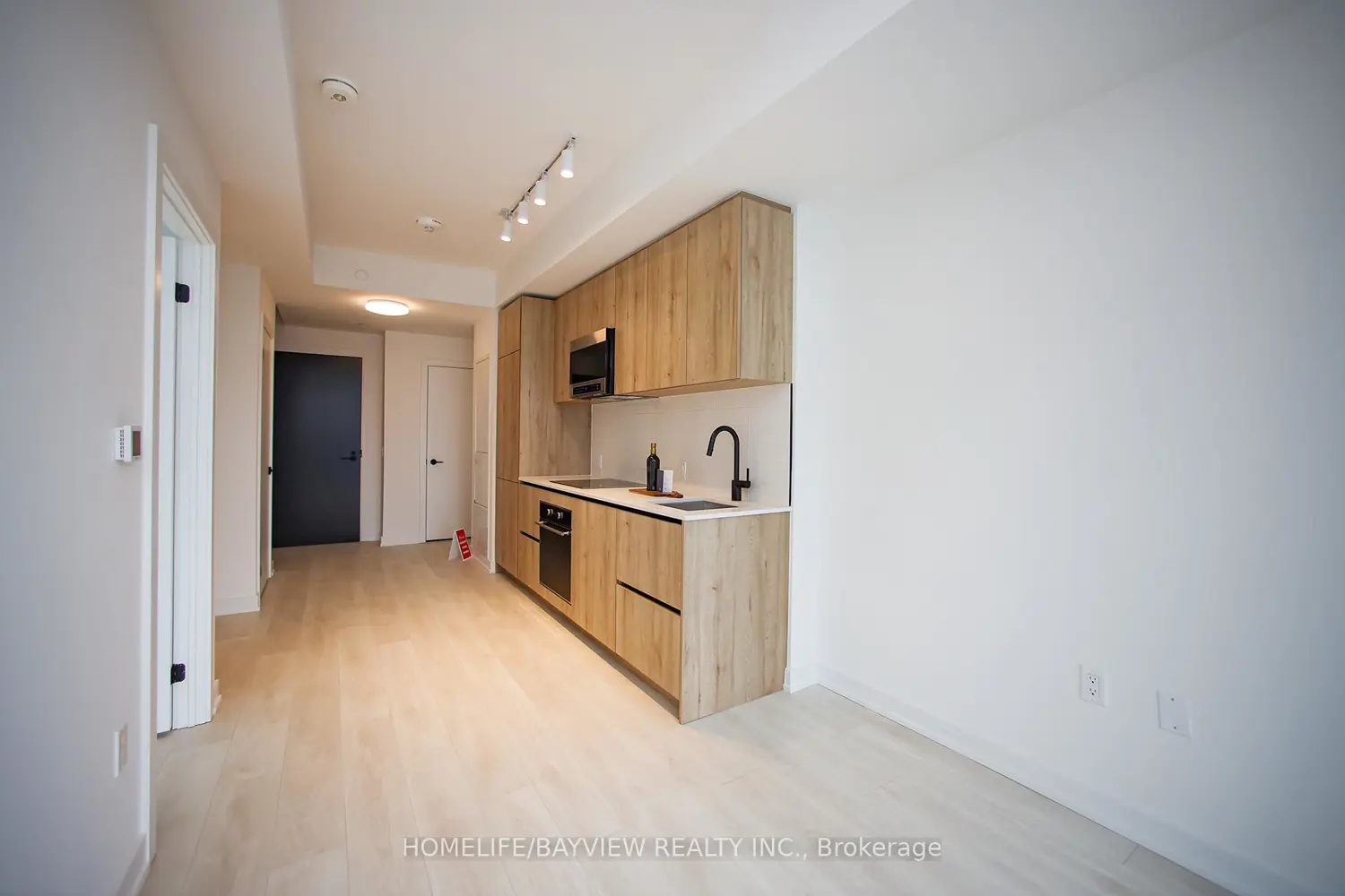 Additional image 8 of 127 Broadway Avenue 3504