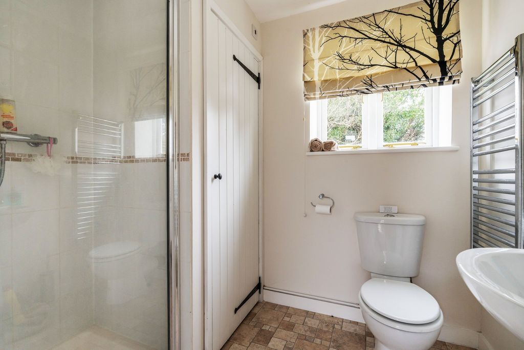 Additional image 54 of Land for saleNear Cranleigh, Surrey GU6