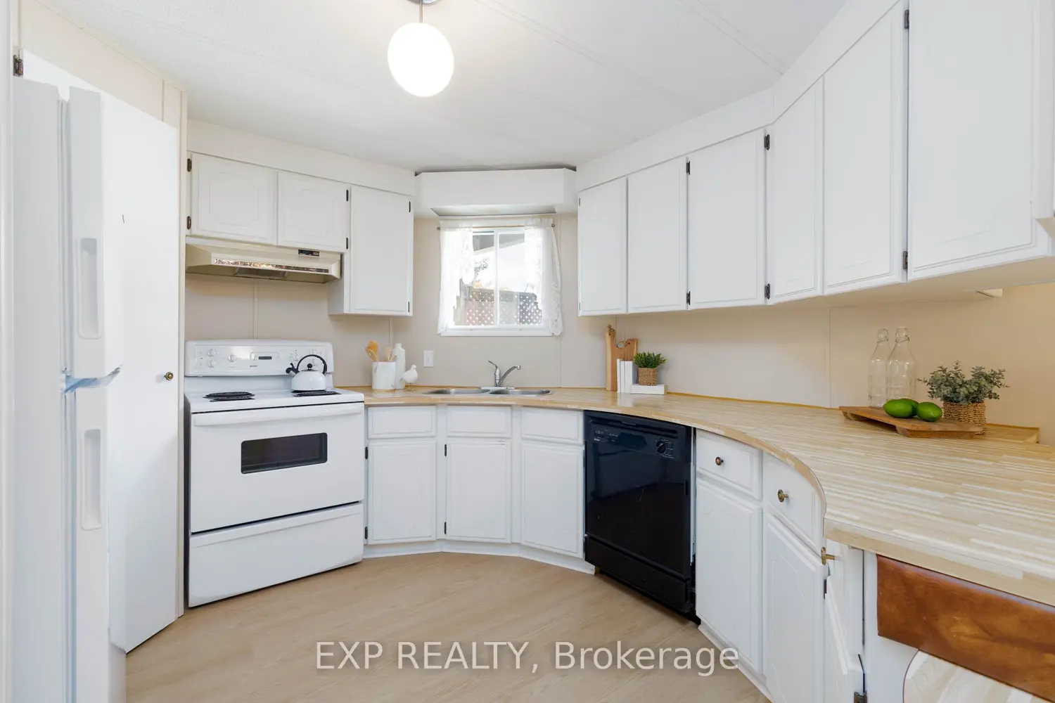 Additional image 5 of 11 Geneva Court