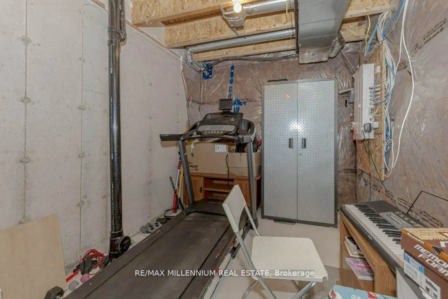 Additional image 15 of 8273 Tulip Tree Drive 31