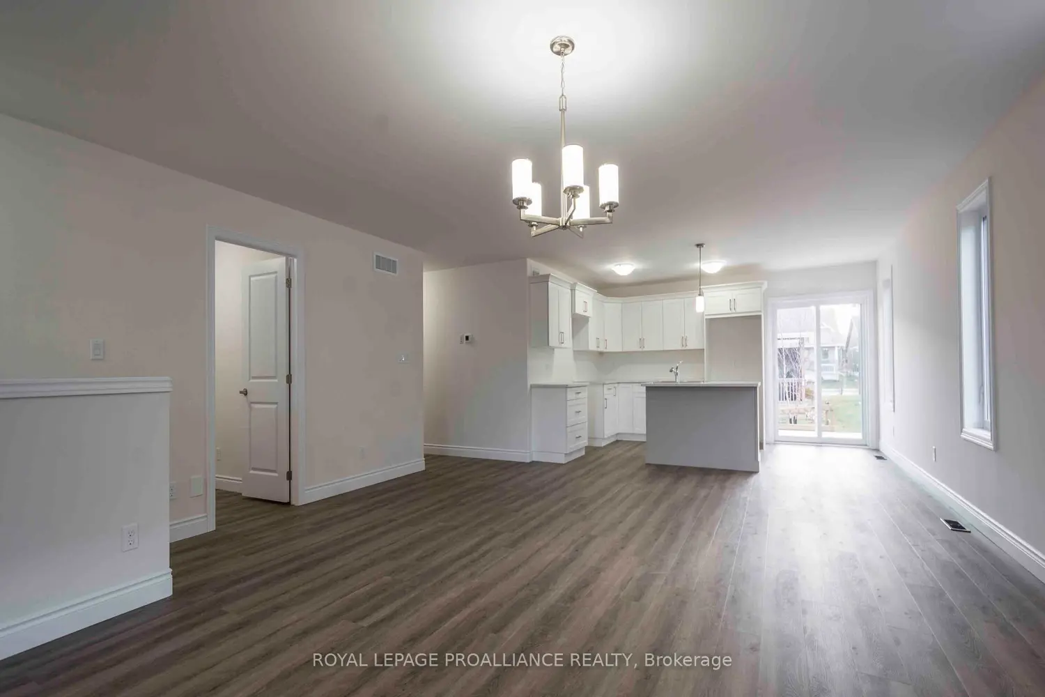 Additional image 4 of 110 Farrington Crescent