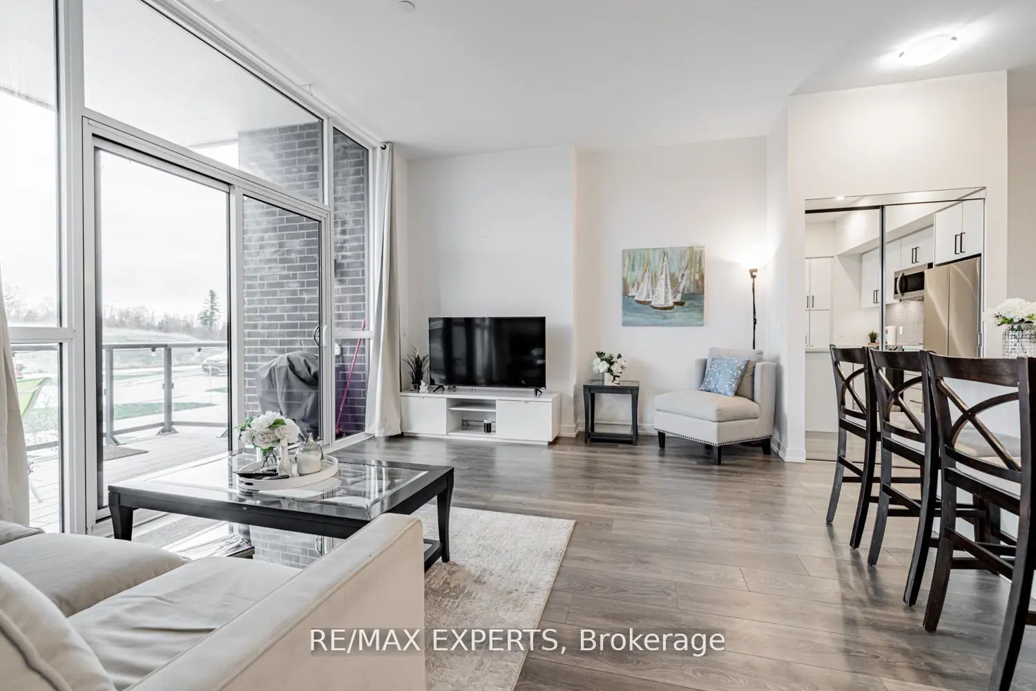 Additional image 4 of 415 Sea Ray Avenue 105