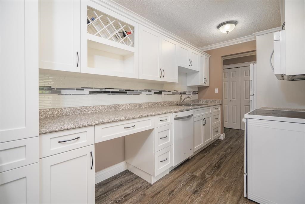 Additional image 3 of 202-9175 Mary Street, Chilliwack, BC, V2P 4H7